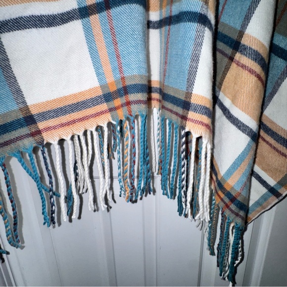 Matilda Jane Plaid Cream Blue Button Down Paige Ruana Shawl Poncho OS one size - Picture 9 of 10